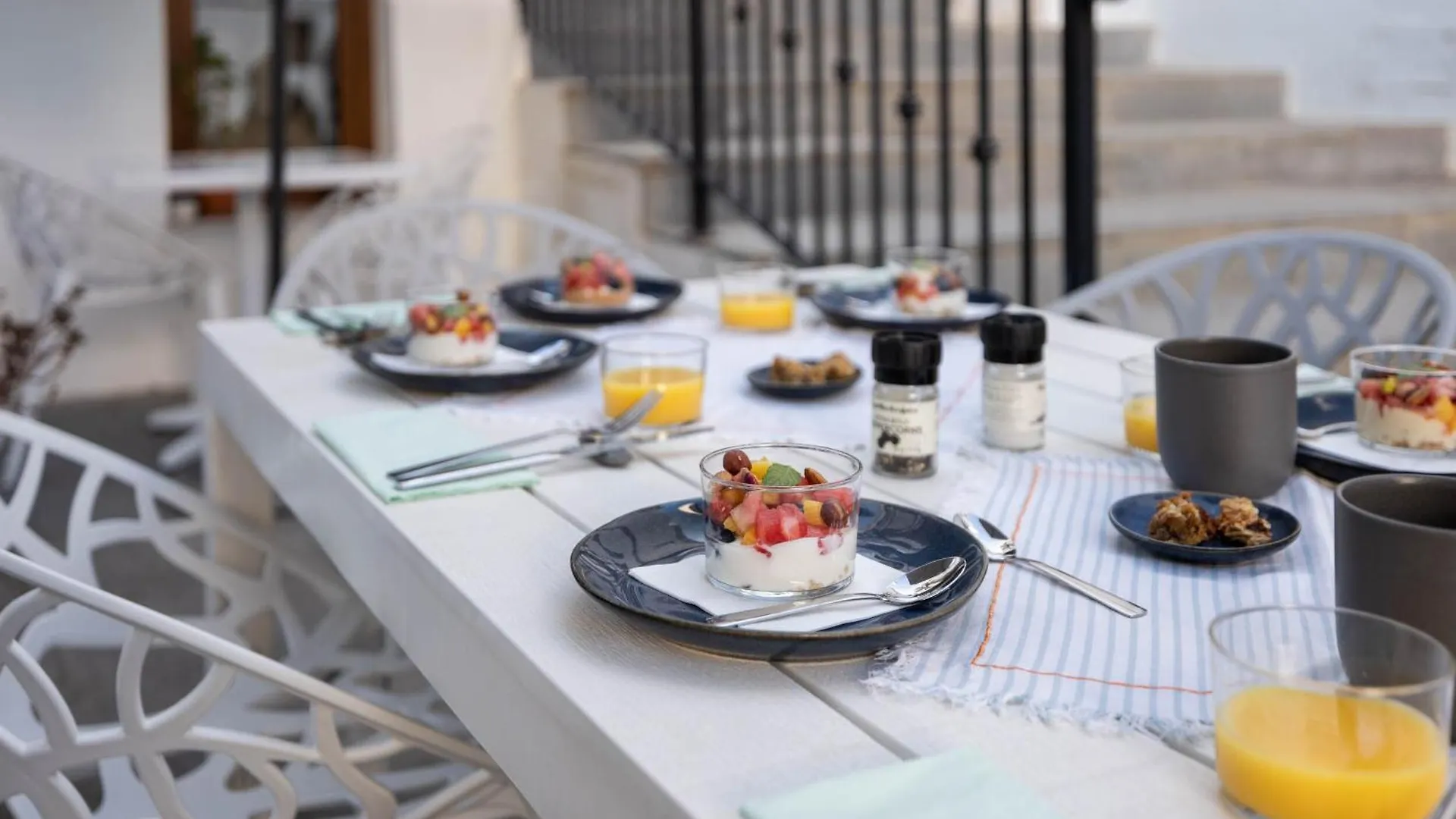 Olive & Ivy Guesthouse Canillas de Aceituno Bed & Breakfast