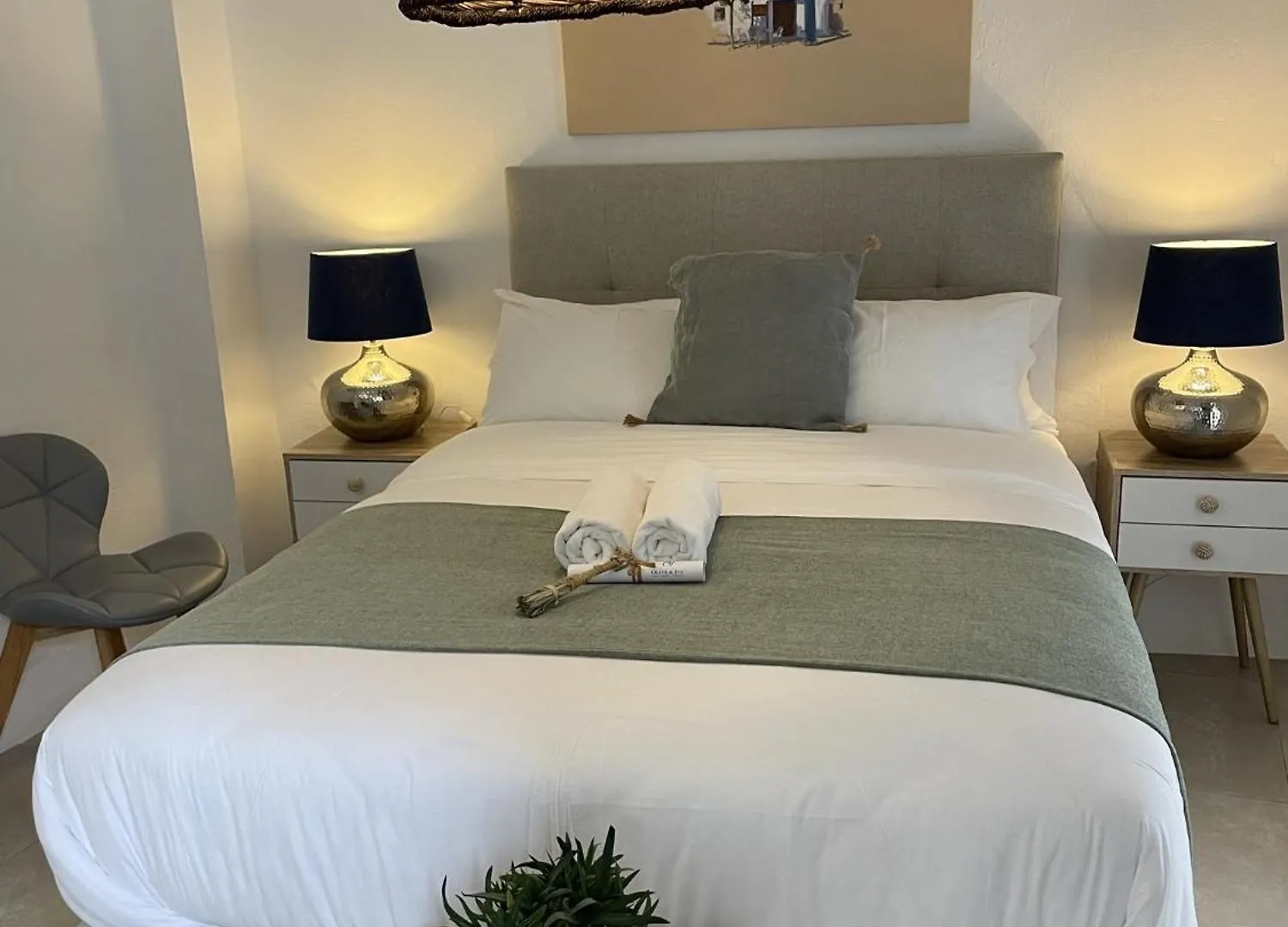 Olive & Ivy Guesthouse Canillas de Aceituno Bed & Breakfast